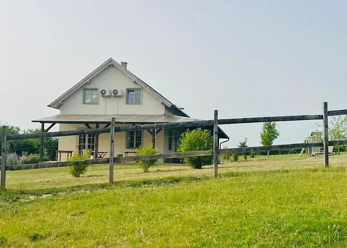 Mimi Hébergement de vacances Balatonlelle